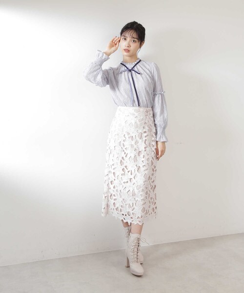 JILL by JILL STUART（ジルバイジルスチュアート）の「◇・リーフフラワーレーススカート（スカート・レディース・ホワイト/レッド/グレー・SMALL/MEDIUM）」の22枚目の写真