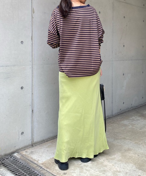 DouDou(ドゥドゥ)の「ボートネックボーダーT AW(Tシャツ/カットソー・レディース・グレー/オフホワイト/キャメル・FREE)」の14枚目の写真