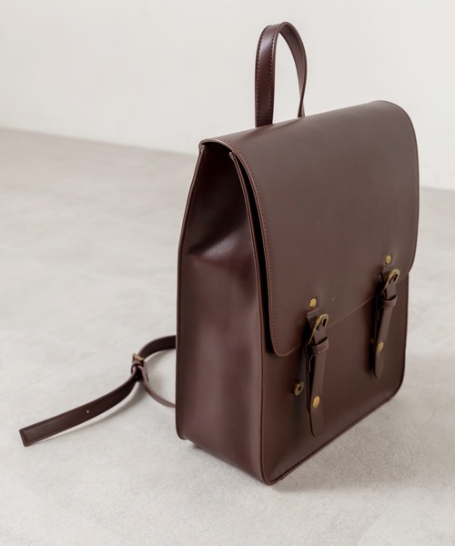 OLIVE des OLIVE（オリーブデオリーブ）の「ベルト付きランドセルバッグ（バックパック/リュック・レディース・ブラック/ダークブラウン・FREE）」の12枚目の写真