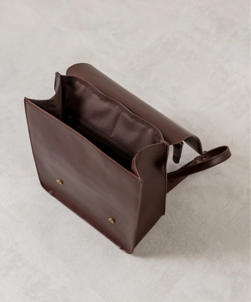 OLIVE des OLIVE（オリーブデオリーブ）の「ベルト付きランドセルバッグ（バックパック/リュック・レディース・ブラック/ダークブラウン・FREE）」の8枚目の写真