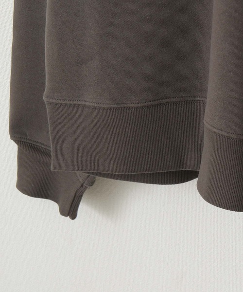 ZIP FIVE(ジップファイブ)の「【ZIP FIVE】【肉厚】【12oz】ビッグシルエットカラースウェット/ヘビーウェイト 無地 クルースウェット/トレーナー(スウェット・メンズ・ホワイト/グレイッシュベージュ/カーキ/オートミール/杢グレー/チャコール/ブラック/キャメル/ネイビー/ブルーグレー・LARGE/MEDIUM/X-LARGE)」の15枚目の写真