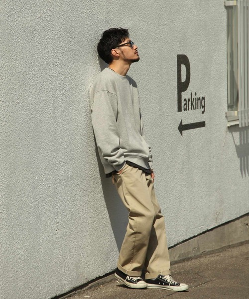 ZIP FIVE(ジップファイブ)の「【ZIP FIVE】【肉厚】【12oz】ビッグシルエットカラースウェット/ヘビーウェイト 無地 クルースウェット/トレーナー(スウェット・メンズ・ホワイト/グレイッシュベージュ/カーキ/オートミール/杢グレー/チャコール/ブラック/キャメル/ネイビー/ブルーグレー・LARGE/MEDIUM/X-LARGE)」の19枚目の写真