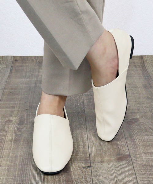 LibertyDoll（リバティードール）の「LIBERTYDOLL / スクエアトゥストレッチバブーシュ(3035)（スリッポン・レディース・ブラック/アイボリー/ダークブラウン/シルバー・L/M/LL/S/SS/3L）」の10枚目の写真