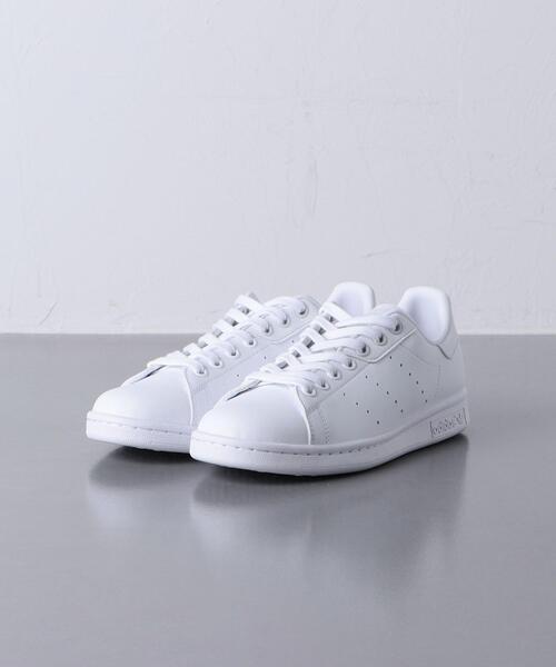 adidas(アディダス)の「<adidas(アディダス)>STANSMITH スニーカー(スニーカー・レディース・ホワイト・22cm/22.5cm/23cm/23.5cm/24cm/24.5cm/25cm)」の3枚目の写真