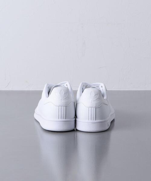 adidas(アディダス)の「<adidas(アディダス)>STANSMITH スニーカー(スニーカー・レディース・ホワイト・22cm/22.5cm/23cm/23.5cm/24cm/24.5cm/25cm)」の7枚目の写真
