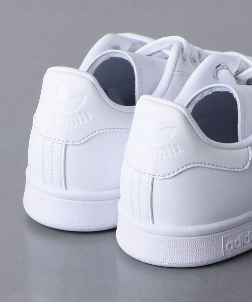 adidas(アディダス)の「<adidas(アディダス)>STANSMITH スニーカー(スニーカー・レディース・ホワイト・22cm/22.5cm/23cm/23.5cm/24cm/24.5cm/25cm)」の2枚目の写真