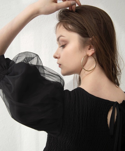 MIELI INVARIANT（ミエリインヴァリアント）の「Circle Hoop Pierce（ピアス（両耳用）・レディース・シルバー/ゴールド・FREE）」の13枚目の写真