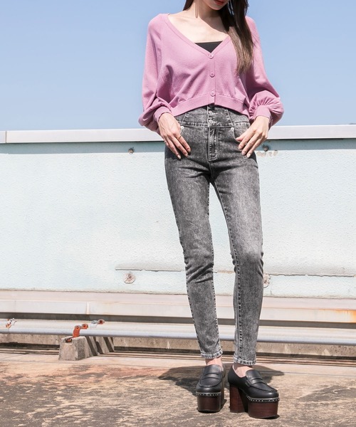 Newlyme(ニューリーミー)の「ボリュームスリーブショートカーディガン(カーディガン/ボレロ・レディース・ホワイト/ブラック/パープル/ブラウン/ブルーグレー/ピンクベージュ/グレイッシュベージュ・MEDIUM/LARGE/X-LARGE)」の16枚目の写真