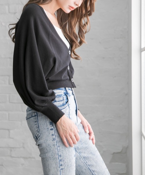 Newlyme(ニューリーミー)の「ボリュームスリーブショートカーディガン(カーディガン/ボレロ・レディース・ホワイト/ブラック/パープル/ブラウン/ブルーグレー/ピンクベージュ/グレイッシュベージュ・MEDIUM/LARGE/X-LARGE)」の9枚目の写真