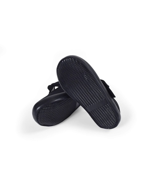 BeBe（ベベ）の「BeBe/リボン付きマジックテープストラップシューズ(14~19cm)（スニーカー・キッズ・ネイビー/ブラック・14/16/15 /18/17/19）」の7枚目の写真