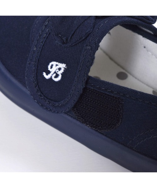 BeBe（ベベ）の「BeBe/リボン付きマジックテープストラップシューズ(14~19cm)（スニーカー・キッズ・ネイビー/ブラック・14/16/15 /18/17/19）」の11枚目の写真