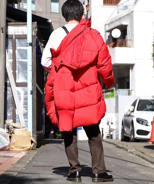 ROOPTOKYO（ループトウキョウ）の「THE VERY WARM / ザベリーワーム 