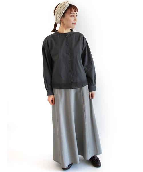 ehka sopo（エヘカソポ）の「裾レースブラウス（シャツ/ブラウス・レディース・オフホワイト/チャコール/キナリ/グレー・ﾌﾘ-）」の7枚目の写真