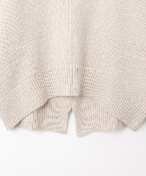 andme(アンドミー)の「天竺編み長袖バックスリットニットトップス(ニット/セーター・レディース・ブラック/アイボリー/ミント/ベージュ系その他/グレイッシュベージュ/サーモンピンク/ブルー・M)」の22枚目の写真