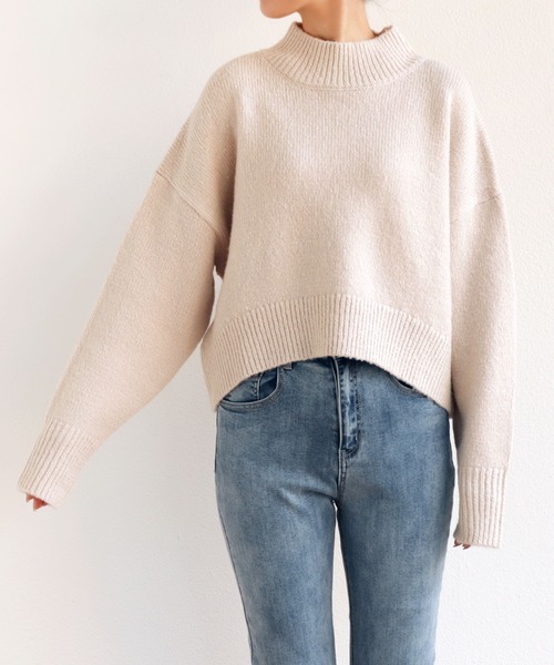 andme(アンドミー)の「天竺編み長袖バックスリットニットトップス(ニット/セーター・レディース・ブラック/アイボリー/ミント/ベージュ系その他/グレイッシュベージュ/サーモンピンク/ブルー・M)」の9枚目の写真