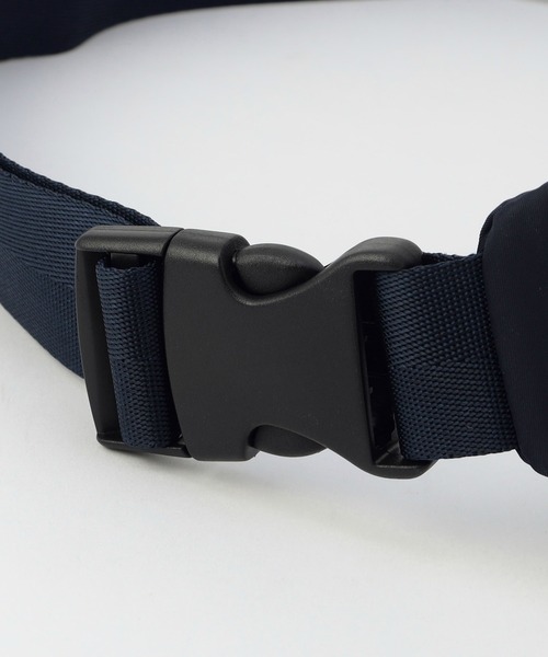 Alpha Industries（アルファインダストリーズ）の「ナイロンコーデュラツイル ウエストバッグ（ボディバッグ/ウエストポーチ・メンズ・ブラック/グレー系その他/グリーン/ネイビー・FREE）」の22枚目の写真