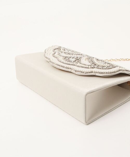 Cupid Heart（キューピッドハート）の「【Cupid Heart】結婚式バッグ　スカラップビーズ刺繍クラッチバッグ（クラッチバッグ・レディース・シルバー/ベージュ/グレー/ピンク/ブラック・MEDIUM）」の14枚目の写真