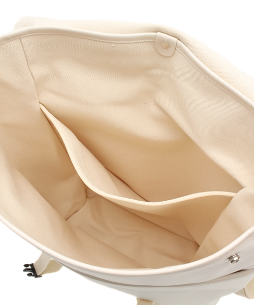 WHO'S WHO gallery(フーズフーギャラリー)の「【BELY】Odigi Sack2(バックパック/リュック・メンズ・ブラック/ホワイト・FREE)」の6枚目の写真