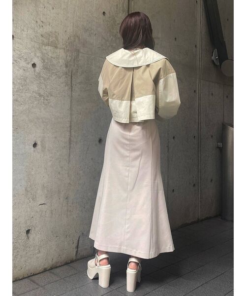 MURUA（ムルーア）の「カーブウエストマーメイドスカート（スカート・レディース・ブラック/イエロー/アイボリー・1/2）」の5枚目の写真