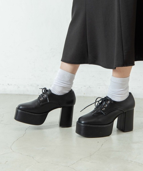 WEGO（ウィゴー）の「WEGO/ボリュームヒールシューズ（ドレスシューズ・レディース・ブラック/ブラック系その他/その他1・MEDIUM/LARGE）」の17枚目の写真