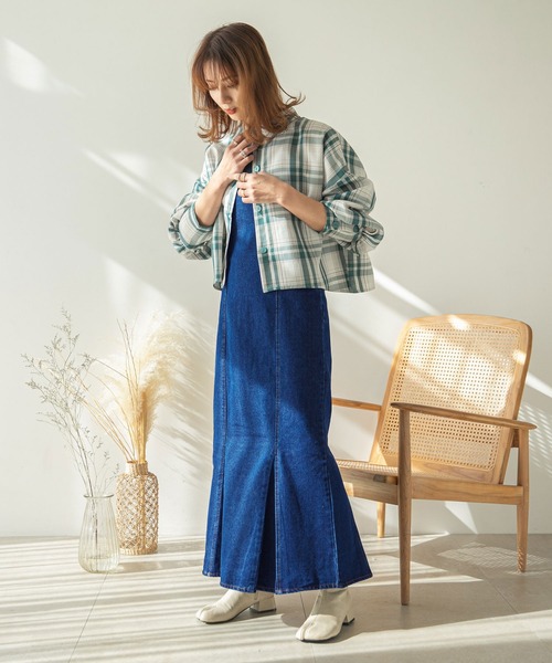 rectangle（レクタングル）の「デニムマーメイドキャミワンピース（ワンピース・レディース・ブラック/ブルー/アイボリー・FREE）」の5枚目の写真