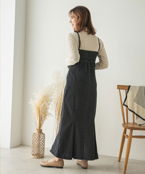 rectangle（レクタングル）の「デニムマーメイドキャミワンピース（ワンピース・レディース・ブラック/ブルー/アイボリー・FREE）」の4枚目の写真