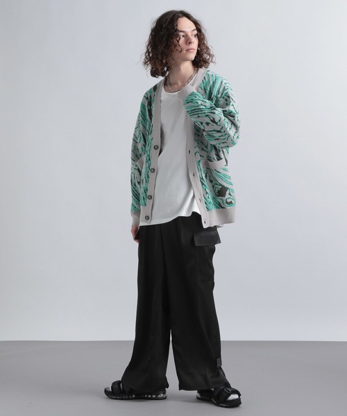 HARE（ハレ）の「サテンアジャスターカーゴパンツ(HARE)（その他パンツ・メンズ・ブラック/ライトグレー/レッド・SMALL/MEDIUM）」の4枚目の写真