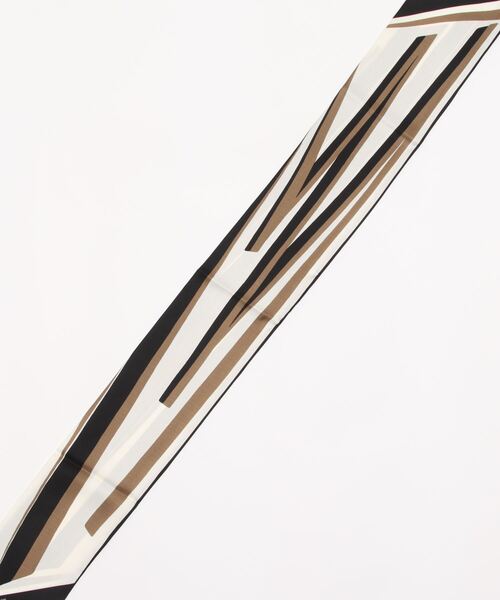 Bshop（ビショップ）の「Fratelli Luigi | シルクスカーフ（バンダナ/スカーフ・レディース・ブラック系その他/ブラウン/ブルー系その他5・ONE SIZE）」の4枚目の写真