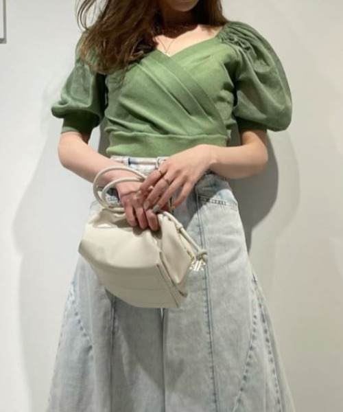 ROYAL PARTY(ロイヤルパーティー)の「袖シアーカシュクールニットトップス(ニット/セーター・レディース・ブラック/ベージュ/グリーン・FREE)」の8枚目の写真