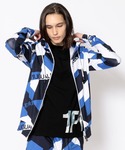 1piu1uguale3 RELAX(ウノピュウノウグァーレトレリラックス)の「水着/着物・浴衣(ラッシュガード)」