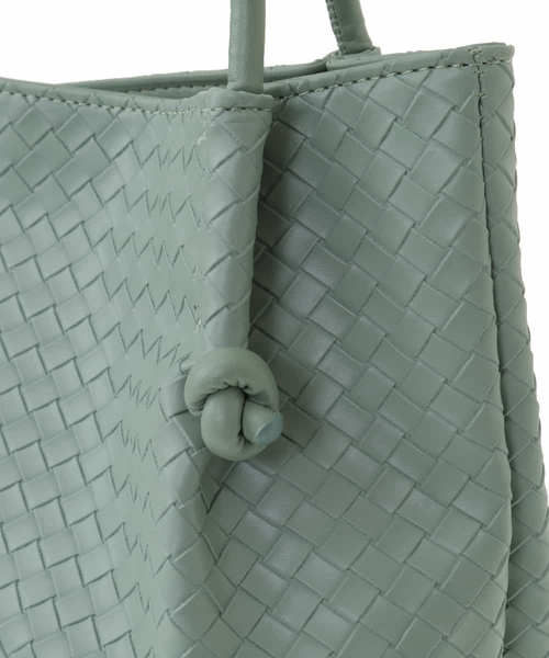 OFUON le MK（オフオンルエムケー）の「フェイクレザートートバッグ（トートバッグ・レディース・ミント/ブラック・38）」の7枚目の写真