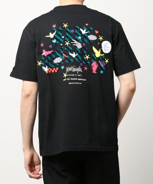 (What it isNt)ART BY MARKGONZALES(ワットイットイズント)の「【(What it isNt) ART BY MARK GONZALES/ワットイズイズント マークゴンザレス】アートデザインバックプリントTシャツ/ワンポイント/ビッグシルエット(Tシャツ/カットソー・メンズ・ライトグリーン/ブラック/ホワイト/ブルー/グレー・L/XL/M)」の21枚目の写真