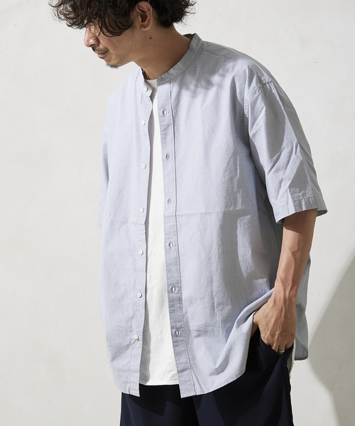 JOURNAL STANDARD relume（ジャーナルスタンダード　レリューム）の「END ON END COTTON バンドカラー半袖シャツ（シャツ/ブラウス・メンズ・ホワイト/ライトグレー/ベージュ/ブルー・MEDIUM/LARGE）」の8枚目の写真
