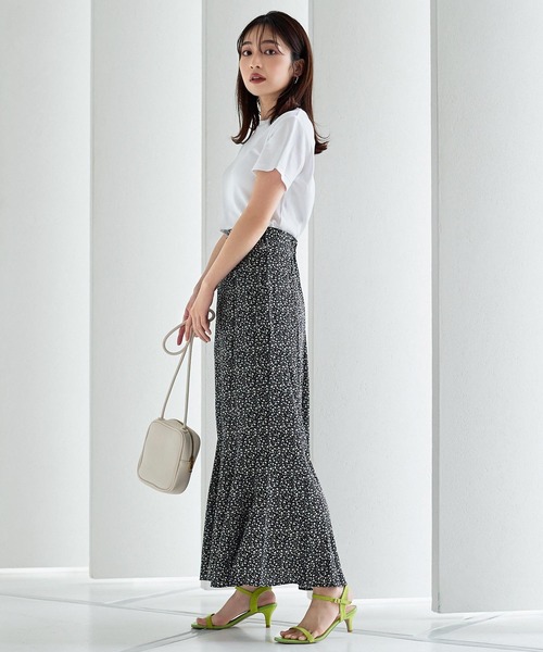 KOBE LETTUCE（コウベレタス）の「小花柄フレアスカート（スカート・レディース・アイボリー/ブラック・FREE）」の6枚目の写真