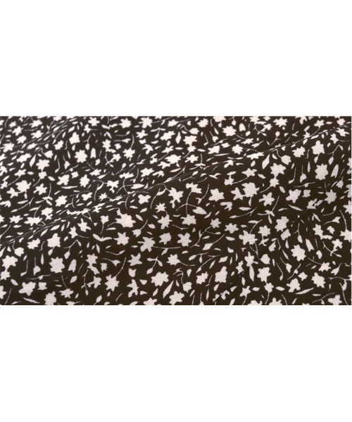 KOBE LETTUCE（コウベレタス）の「小花柄フレアスカート（スカート・レディース・アイボリー/ブラック・FREE）」の8枚目の写真