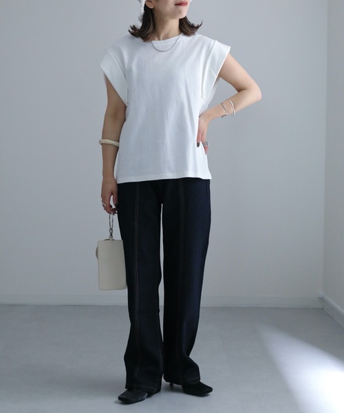 ap retro(アプレトロ)の「ショルダータックTEEシャツ(Tシャツ/カットソー・レディース・ホワイト/ブラック/ベージュ・FREE)」の12枚目の写真