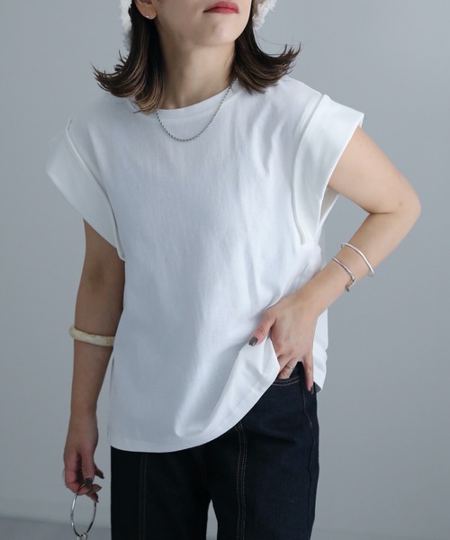 ap retro(アプレトロ)の「ショルダータックTEEシャツ(Tシャツ/カットソー・レディース・ホワイト/ブラック/ベージュ・FREE)」の6枚目の写真