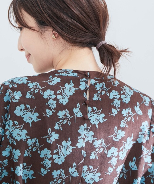 VIS（ビス）の「花柄＆無地スタンドネックパイピングスリーブブラウス（シャツ/ブラウス・レディース・ホワイト系その他/ブルー系その他/キナリ/ブラウン系その他2・FREE）」の12枚目の写真
