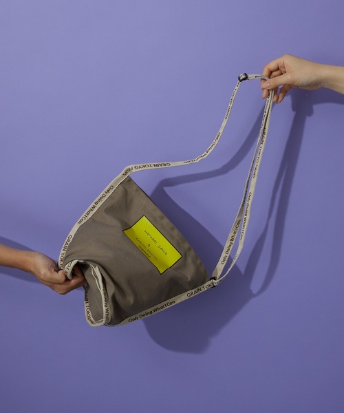 CIAOPANIC(チャオパニック)の「【GRAIN/グレイン】Grocery Carrier Shoulder(グロサリー キャリア ショルダー)(ショルダーバッグ・レディース・ブラック/ベージュ/パープル/ホワイト・FREE)」の7枚目の写真