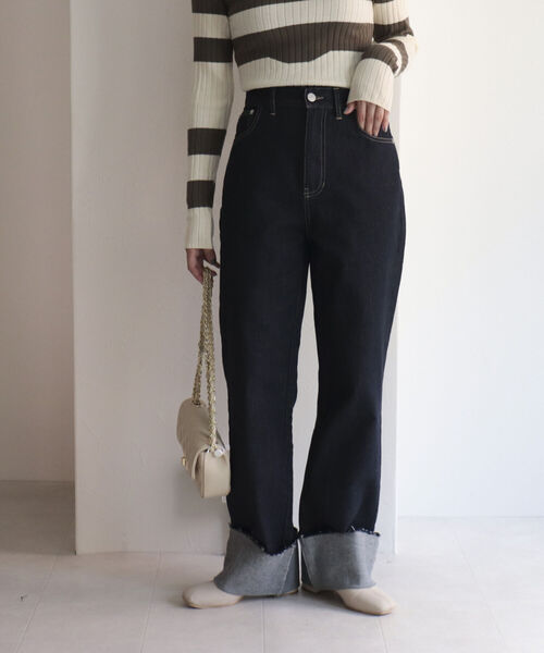 fredy emue（フレディエミュ）の「ロールアップデニムパンツ（デニムパンツ・レディース・ダークネイビー・38/36）」の5枚目の写真