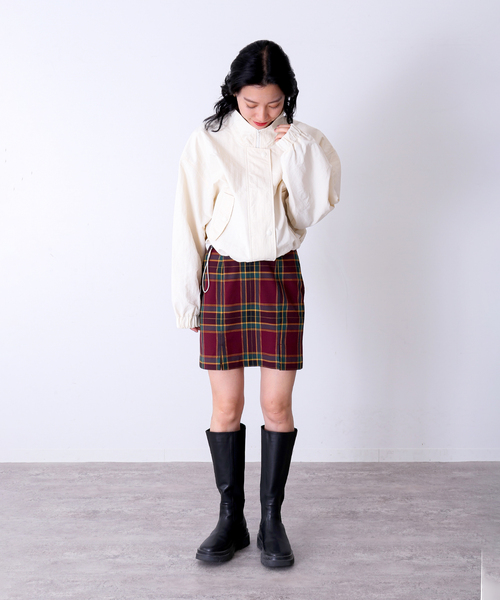 Oriens JOURNAL STANDARD（オリエンス ジャーナルスタンダード）の「Nylon Short BZ / ナイロンショートブルゾン（ブルゾン・レディース・グリーン/アイボリー/ネイビー・FREE）」の6枚目の写真