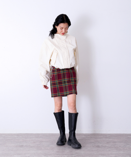 Oriens JOURNAL STANDARD（オリエンス ジャーナルスタンダード）の「Nylon Short BZ / ナイロンショートブルゾン（ブルゾン・レディース・グリーン/アイボリー/ネイビー・FREE）」の7枚目の写真