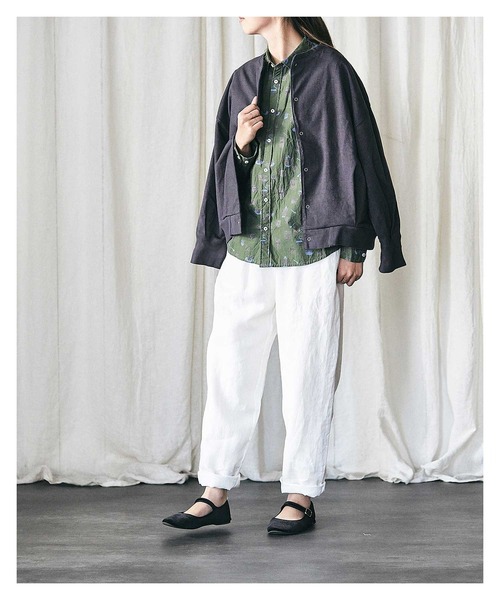 CALINER(カリネ)の「無地リネンゆったりイージーパンツ(その他パンツ・レディース・ホワイト/ブラック/ネイビー/モカ・M)」の11枚目の写真