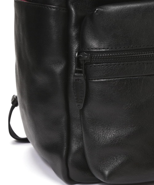 AVIREX(アヴィレックス)の「VARSITY LEATHER DAYPACK/ バーシティレザーデイパック(バックパック/リュック・レディース・ブラック系その他/ブラック・F)」の10枚目の写真