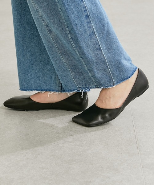 COLLAGE GALLARDAGALANTE（コラージュガリャルダガランテ）の「【OT】スクエアトゥーシューズ/PAPILLONNER/パピヨネ（バレエシューズ・レディース・アイボリー/ブラック・38/36/37）」の6枚目の写真