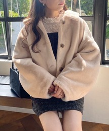 one after another NICE CLAUP | ふわふわな肌触りで軽い着心地。ファーショートコート(その他アウター)