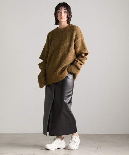 select MOCA（セレクトモカ）の「オープンスリーブブークレーニット（ニット/セーター・レディース・オリーブ/ブルー/チャコール・FREE）」の4枚目の写真