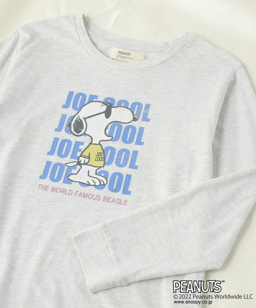 PEANUTS(ピーナッツ)の「【ピーナッツ/PEANUTS】スヌーピー&フレンドロンT(Tシャツ/カットソー・レディース・ブルー/スモークピンク/グレー/モスグリーン/チャコール/アイボリー/インディゴブルー/ブラック/ピンク/オフホワイト/ネイビー/チャコールグレー/グリーン/マスタード/パープル/杢グレー・L/LL/3L/M)」の2枚目の写真