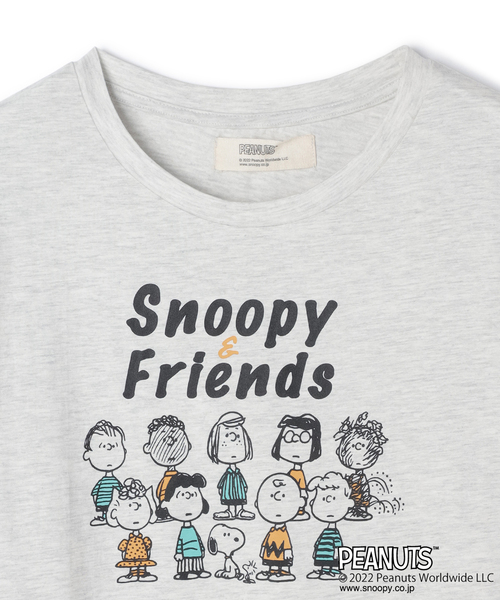 PEANUTS(ピーナッツ)の「【ピーナッツ/PEANUTS】スヌーピー&フレンドロンT(Tシャツ/カットソー・レディース・ブルー/スモークピンク/グレー/モスグリーン/チャコール/アイボリー/インディゴブルー/ブラック/ピンク/オフホワイト/ネイビー/チャコールグレー/グリーン/マスタード/パープル/杢グレー・L/LL/3L/M)」の3枚目の写真