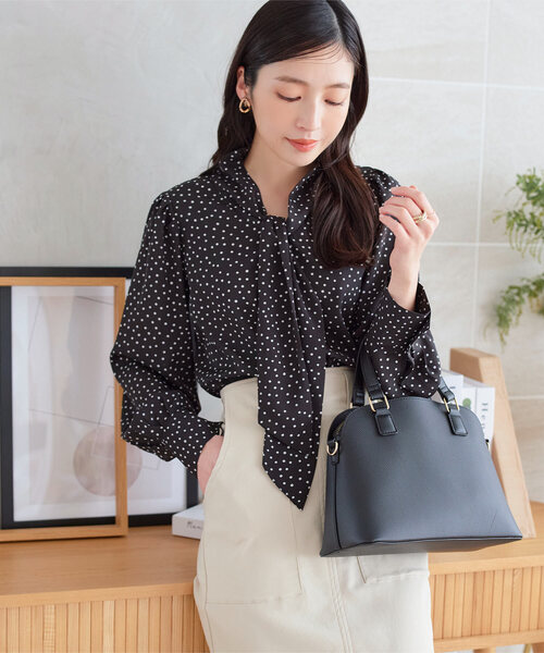 KOBE LETTUCE（コウベレタス）の「選べるデザインブラウス（シャツ/ブラウス・レディース・ブラック/オフホワイト/ホワイト系1/ネイビー系1/ネイビー/ブルー系2/ホワイト系/ブラック系/ブラック系1/ブルー系1/ブルー系/ネイビー系/ピンク系1/ピンク/ピンク系2/ブルー系3/ホワイト系2/ピンク系3/ネイビー系2/ブラック系2/ブラック系その他5/ブラック系その他3/ブラック系その他4/ブラック系その他6/ブラック系3/ブルー系4/ホワイト系3/ネイビー系4/ネイビー系3/ブルー系5/ブラック系4/ホワイト系4/ブラック系5/ブラック系6/ブラック系7/ブラック系8/グレー系1/グレー系/グレー/グレー系2/その他2/モカ/ブルー系6/その他/ブルー/ネイビー系5/その他1/ストライプ/ダークネイビー・1/3/2/4/5/6/#3/#4/#6/Ⅱ/Ⅲ/Ⅳ/Ⅵ/#2）」の21枚目の写真